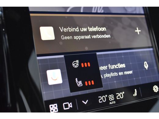 Volvo  XC40 B4 Plus Dark Black Pack | Harman Kardon | Trekhaak | BLIS | 20'' ActivLease financial lease