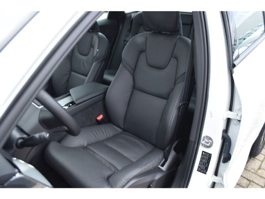 Volvo  XC60 2.0 T6 Plug-in hybrid AWD Plus Dark | BLIS | Trekhaak | Leder | 360cam | ActivLease financial lease