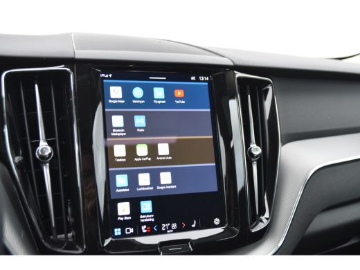 Volvo  XC60 2.0 T6 Plug-in hybrid AWD Plus Dark | BLIS | Trekhaak | Leder | 360cam | ActivLease financial lease