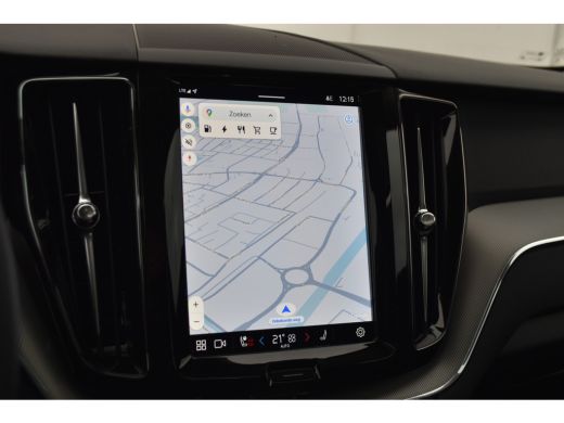 Volvo  XC60 2.0 T6 Plug-in hybrid AWD Plus Dark | BLIS | Trekhaak | Leder | 360cam | ActivLease financial lease