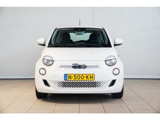 Fiat 500 Passion 42 kWh | Apple Carplay & Android Auto | Climate Controle | Keyless | Lichtmetalen velgen |