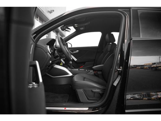 Audi Q2 35 TFSI S Edition | Carplay | Navigatie | Adaptieve Cruise Control ActivLease financial lease