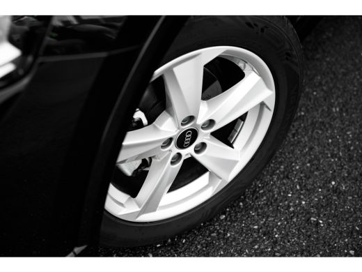 Audi Q2 35 TFSI S Edition | Carplay | Navigatie | Adaptieve Cruise Control ActivLease financial lease