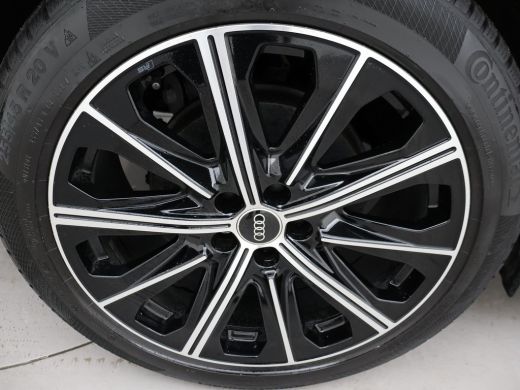 Audi Q4 e-tron 40 ADVANCED EDITION 77 KWH + LEDER SPORTINTERIEUR | ADAPTIVE CRUISE | 20 INCH | CAMERA | STOELVERW. ActivLease financial lease