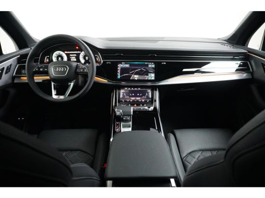 Audi Q7 60 TFSI e quattro S line 490PK | Unieke km stand! | Trekhaak | Panorama dak | Supersport stoelen ... ActivLease financial lease