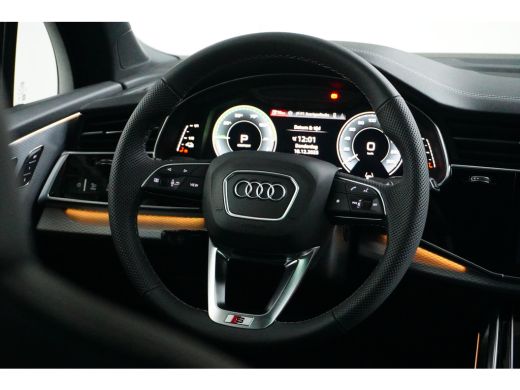 Audi Q7 60 TFSI e quattro S line 490PK | Unieke km stand! | Trekhaak | Panorama dak | Supersport stoelen ... ActivLease financial lease