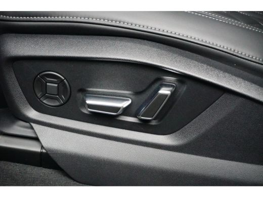 Audi Q7 60 TFSI e quattro S line 490PK | Unieke km stand! | Trekhaak | Panorama dak | Supersport stoelen ... ActivLease financial lease