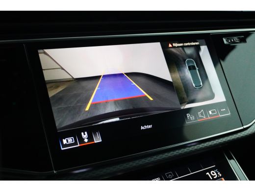 Audi Q7 60 TFSI e quattro S line 490PK | Unieke km stand! | Trekhaak | Panorama dak | Supersport stoelen ... ActivLease financial lease