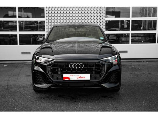 Audi Q8 55 TFSI e quattro Pro Line | Achterbank verstelbaar | Dodehoek detectie | Elektrisch glazen panor... ActivLease financial lease