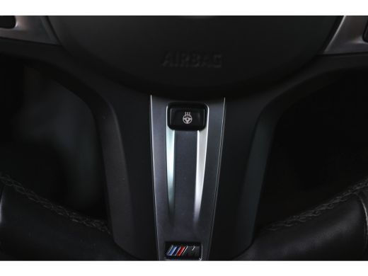 BMW 1 Serie 118i High Executive M Sport Automaat / Panoramadak / Sportstoelen / Achteruitrijcamera / Adaptiev... ActivLease financial lease