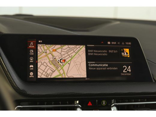 BMW 1 Serie 118i High Executive M Sport Automaat / Panoramadak / Sportstoelen / Achteruitrijcamera / Adaptiev... ActivLease financial lease