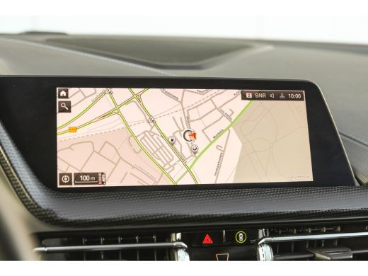 BMW 1 Serie 118i High Executive M Sport Automaat / Panoramadak / Sportstoelen / Achteruitrijcamera / Adaptiev... ActivLease financial lease