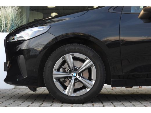 BMW 2 Serie 218i Automaat / Comfort Access / Adaptieve LED / Parking Assistant Plus / Head-Up / Live Cockpit ... ActivLease financial lease