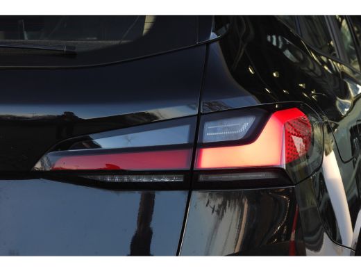 BMW 2 Serie 218i Automaat / Comfort Access / Adaptieve LED / Parking Assistant Plus / Head-Up / Live Cockpit ... ActivLease financial lease