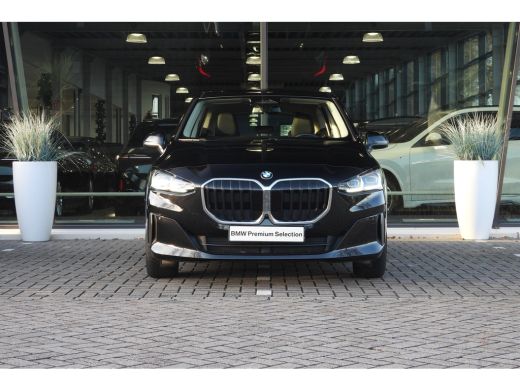 BMW 2 Serie 218i Automaat / Comfort Access / Adaptieve LED / Parking Assistant Plus / Head-Up / Live Cockpit ... ActivLease financial lease