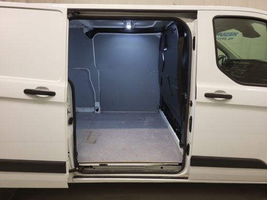 Ford Transit Custom 2.0TDCI 130pk L2/H1 2800kg Trekkracht Euro 6! ActivLease financial lease