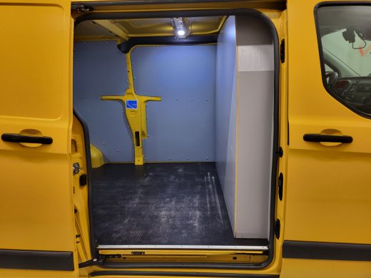 Ford Transit Custom 2.0TDCI L2/H1 2800kg Trekgewicht Euro 6! ActivLease financial lease