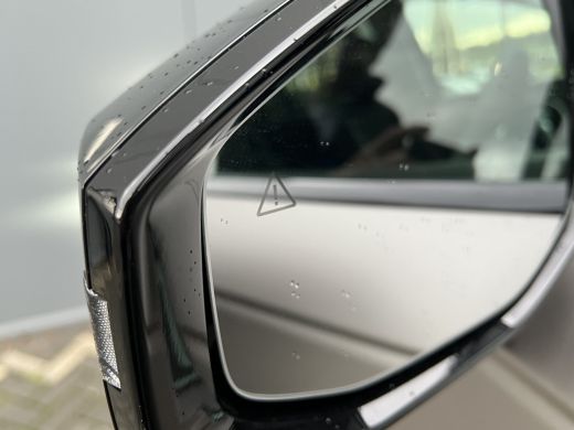 Hyundai IONIQ 9 9 Lounge AWD+ 7p. 110.3 kWh 429pk | Unieke Two Tone Wrap | Premium Audio | Adaptive cruise contro... ActivLease financial lease