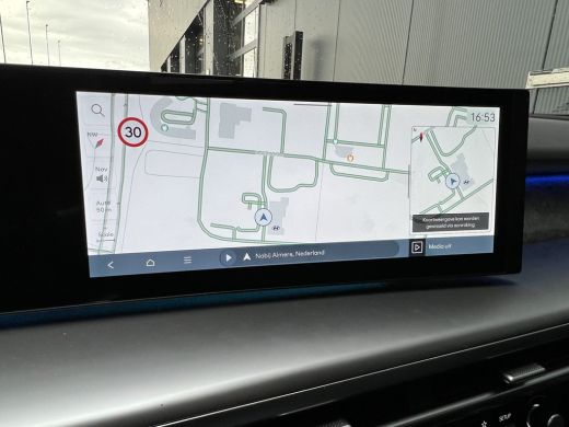 Hyundai IONIQ 9 9 Lounge AWD+ 7p. 110.3 kWh 429pk | Unieke Two Tone Wrap | Premium Audio | Adaptive cruise contro... ActivLease financial lease