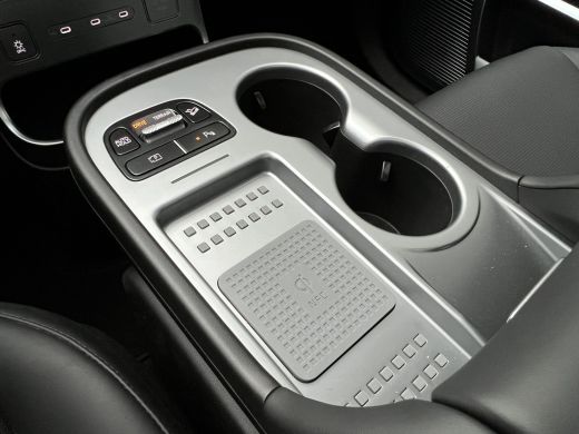 Hyundai IONIQ 9 9 Lounge AWD+ 7p. 110.3 kWh 429pk | Unieke Two Tone Wrap | Premium Audio | Adaptive cruise contro... ActivLease financial lease