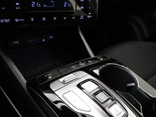 Hyundai Tucson 1.6 T-GDI HEV 230 PK AUT. HYBRID + ADAPTIVE CRUISE | 19 INCH | CAMERA | STOELVERWARMING | APPLE C... ActivLease financial lease