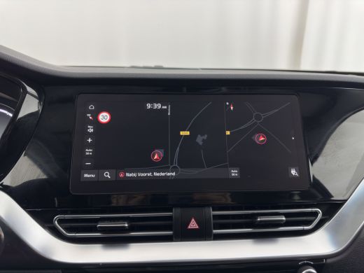 Kia e-Niro ExecutiveLine 64 kWh [ 3-Fase ] {SOH-100%} (INCL-BTW)  Aut.*HEATPUMP | LEATHER | FULL-LED | NAVI-... ActivLease financial lease