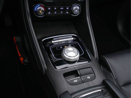 MG ZS EV EV Luxury 45 kWh (INCL-BTW) Aut. *PANO | LEATHER | CCS-FASTLOADER | KEYLESS | NAVI-FULLMAP | ADAP... ActivLease financial lease