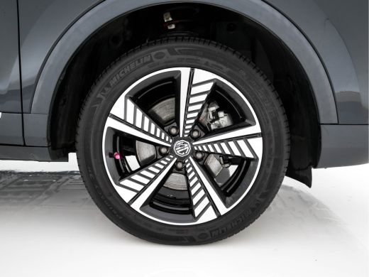 MG ZS EV EV Luxury 45 kWh (INCL-BTW) Aut. *PANO | LEATHER | CCS-FASTLOADER | KEYLESS | NAVI-FULLMAP | ADAP... ActivLease financial lease