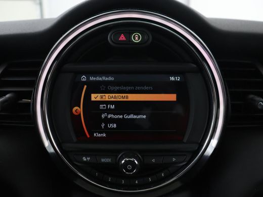 Mini Electric Edition Greenwich 33 kWh | Panoramadak | Stoelverwarming | Carplay | Navigatie | Camera | Full LE... ActivLease financial lease