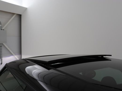 Mini Electric Edition Greenwich 33 kWh | Panoramadak | Stoelverwarming | Carplay | Navigatie | Camera | Full LE... ActivLease financial lease