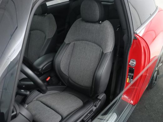 Mini Electric Edition Greenwich 33 kWh | Panoramadak | Stoelverwarming | Carplay | Navigatie | Camera | Full LE... ActivLease financial lease