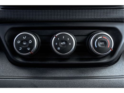 Nissan Primastar dCi | L2H1 | Automaat | LED | PDC | Cruise | Airco | Eco | Euro 6 ActivLease financial lease