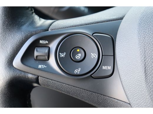 Opel Corsa 1.2 75PK 5-DRS ELEGANCE GS-LINE / NAVI / LEDER / CLIMA / LED / PDC / 17" LMV / UNIEK / CAMERA / P... ActivLease financial lease