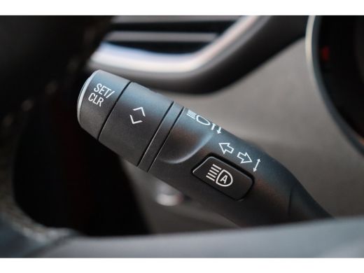 Opel Crossland 1.2 TURBO 110PK ELEGANCE LEVEL 4 / NAVI / LEDER / CLIMA / AGR / 16" LMV / CAMERA / FULL-LED / 1E ... ActivLease financial lease