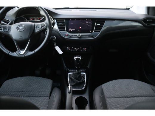 Opel Crossland 1.2 TURBO 110PK ELEGANCE LEVEL 4 / NAVI / LEDER / CLIMA / AGR / 16" LMV / CAMERA / FULL-LED / 1E ... ActivLease financial lease