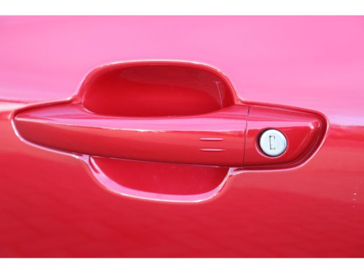 Opel Crossland 1.2 TURBO 130PK GS-LINE LEVEL 4 AUTOMAAT / NAVI / LEDER / CLIMA / AGR / 17" LMV / CAMERA / BLACK ... ActivLease financial lease