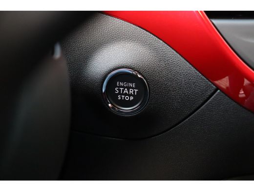 Opel Crossland 1.2 TURBO 130PK GS-LINE LEVEL 4 AUTOMAAT / NAVI / LEDER / CLIMA / AGR / 17" LMV / CAMERA / BLACK ... ActivLease financial lease