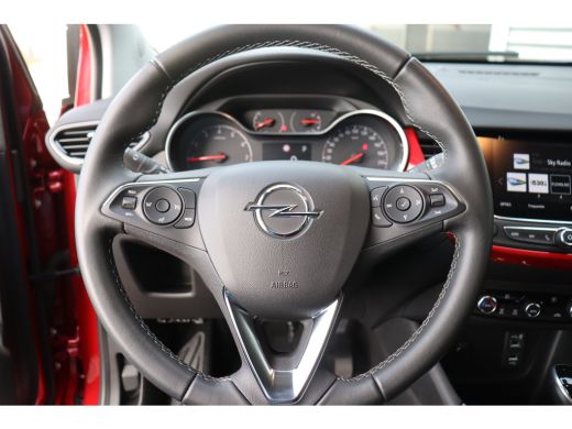 Opel Crossland 1.2 TURBO 130PK GS-LINE LEVEL 4 AUTOMAAT / NAVI / LEDER / CLIMA / AGR / 17" LMV / CAMERA / BLACK ... ActivLease financial lease