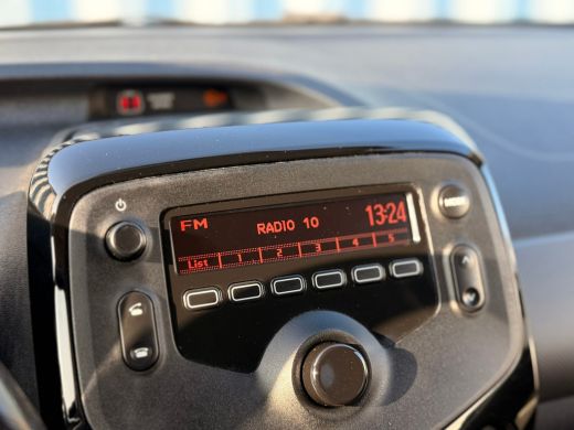 Peugeot 108 1.0 e-VTi Style | Airco | Audio installatie | Boordcomputer ActivLease financial lease