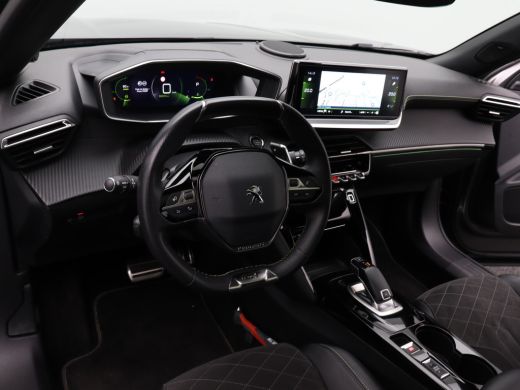 Peugeot 2008 1.2 PureTech GT Pack Automaat | Achteruitrijcamera | Airco (automatisch) | Apple Carplay/Android ... ActivLease financial lease