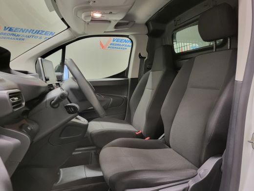 Peugeot Partner 1.2PureTech 110pk Benzine! ActivLease financial lease