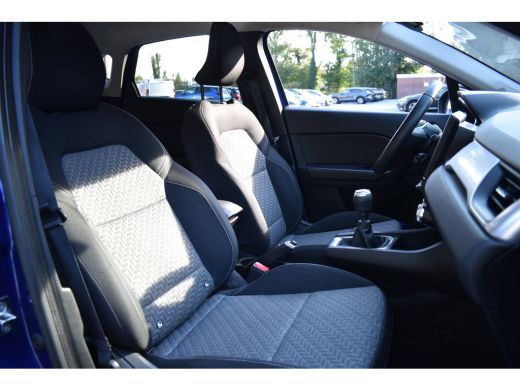 Renault Captur 1.0 TCe LIMITED CRUISE/NAVI/KEYLESS ActivLease financial lease