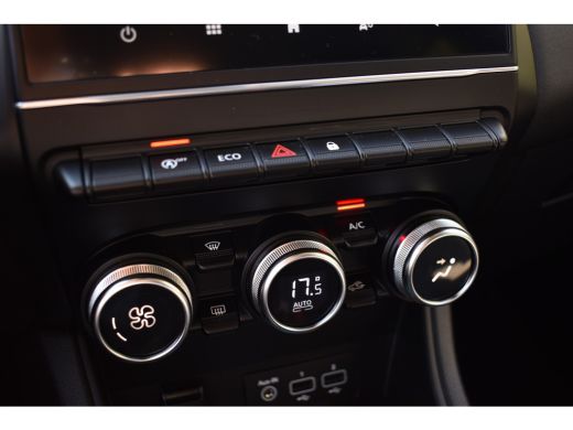 Renault Captur 1.0 TCe LIMITED CRUISE/NAVI/KEYLESS ActivLease financial lease