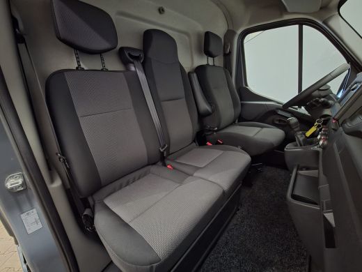 Renault Master Automaat T35 2.3 dCi 180 L3H2 Energy Work Edition | 2 zitplaatsen rechtsvoor | Achteruitrijcamera... ActivLease financial lease