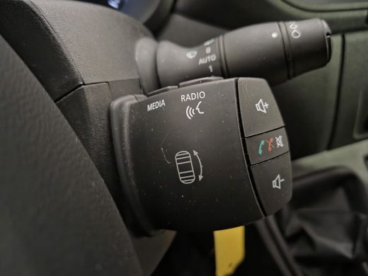 Renault Master Automaat T35 2.3 dCi 180 L3H2 Energy Work Edition | 2 zitplaatsen rechtsvoor | Achteruitrijcamera... ActivLease financial lease
