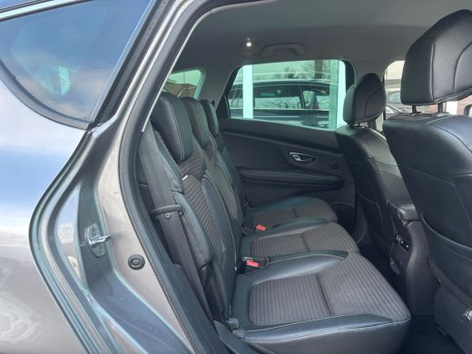 Renault Sc&eacute;nic 1.3 TCe Bose | Automaat | Parkeer Camera | Cruise | Navi ActivLease financial lease