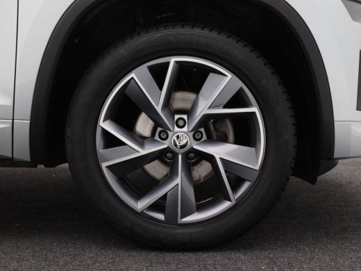 Skoda Kodiaq 1.5 TSi 150 Pk Automaat Sportline Business | Trekhaak Elektrisch | Virtual Cockpit | Sportstoelen... ActivLease financial lease