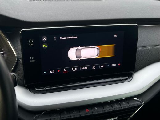 Skoda Octavia Combi 1.5 TSI First Edition NL AUTO | STOELVERW | SFEEVRLICHTING | ActivLease financial lease