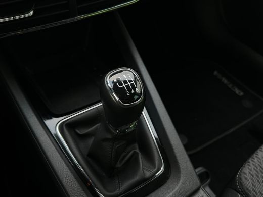 Skoda Octavia Combi 1.5 TSI First Edition NL AUTO | STOELVERW | SFEEVRLICHTING | ActivLease financial lease