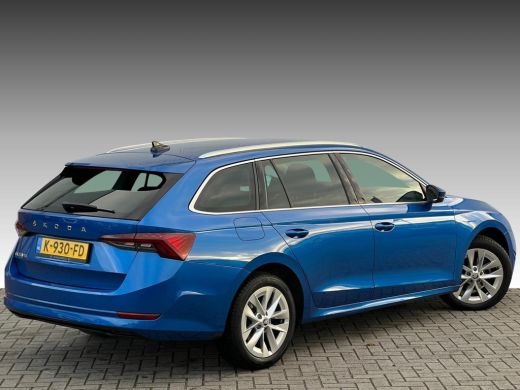 Skoda Octavia Combi 1.5 TSI First Edition NL AUTO | STOELVERW | SFEEVRLICHTING | ActivLease financial lease